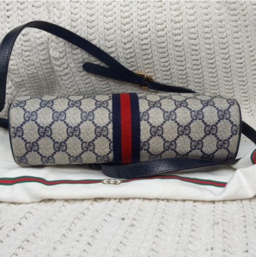 Authentic Vintage Gucci GG Monogram Supreme Sherry Web Ophidia Camera Crossbody - Picture 6 of 10